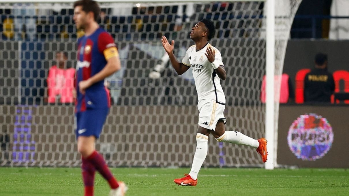 Vinícius Júnior Brilha, Real Goleia Barça E Conquista Supercopa Da Espanha