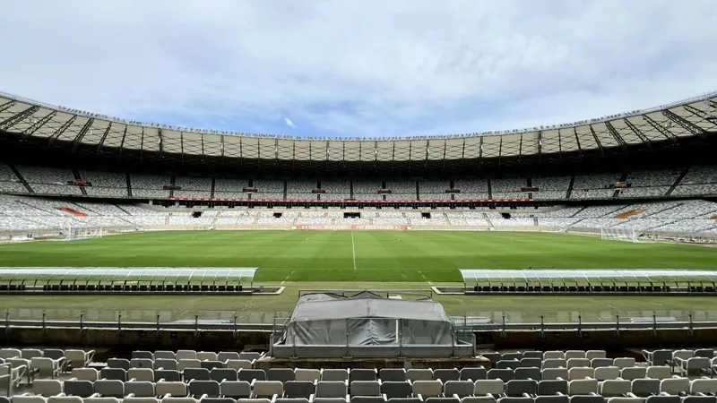 Heverton Guimarães dispara contra CBF após confirmação de Cruzeiro x Palmeiras sem torcida