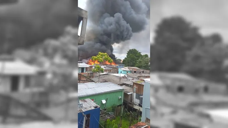 Incêndio atinge pelo menos cinco casas na Zona Sul de Manaus