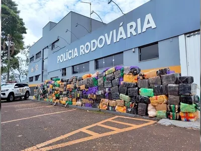 Polícia Rodoviária apreende 3,5 toneladas de maconha no interior de SP