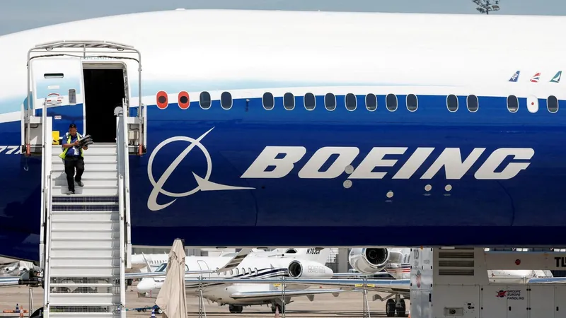 Boeing perde U$ 35 bilhões desde proibição de voo de seu principal modelo