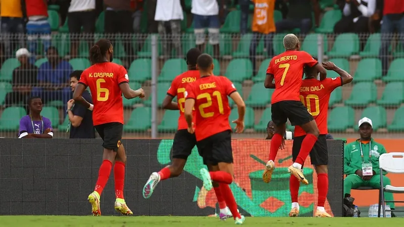 Dirigentes de Angola expõem ofertas para jogadores durante Copa Africana