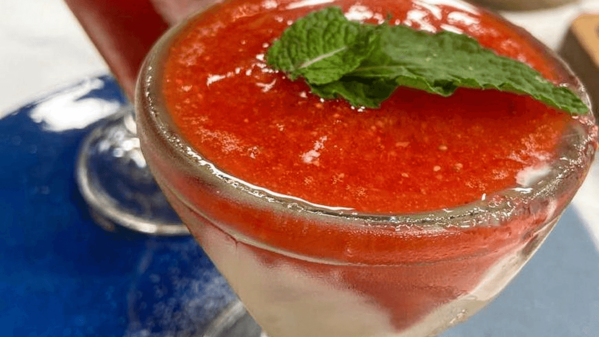 Raspadinha de morango | Band Receitas