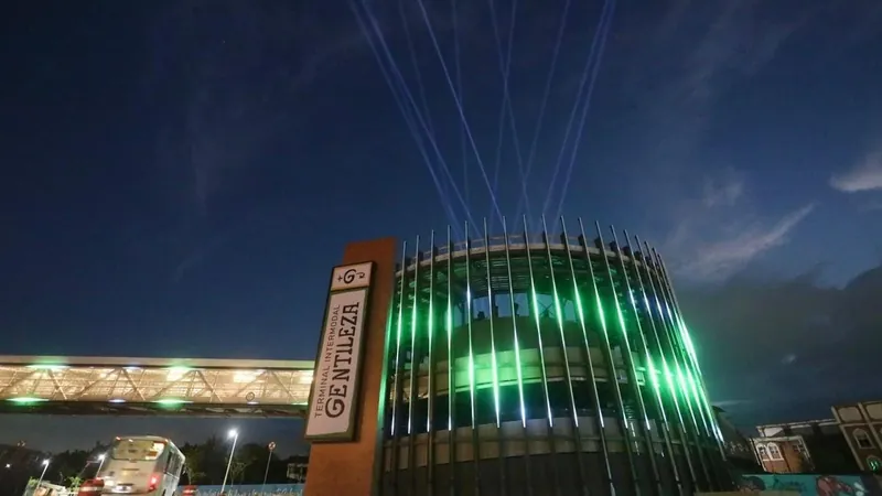 Terminal Intermodal Gentileza é inaugurado, no Centro do Rio