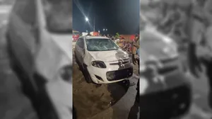 Motorista embriagado invade bloco e atropela 30 pessoas no interior de MG