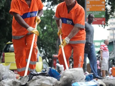 Após denúncias, coleta de lixo de Petrópolis entra em processo de regularização