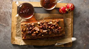 Sticky toffee pudding: bolo de tâmaras leva apenas 20 minutos para ser preparado