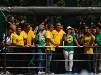 Reinaldo: Bolsonaro confessa na Paulista que se meteu com o golpe