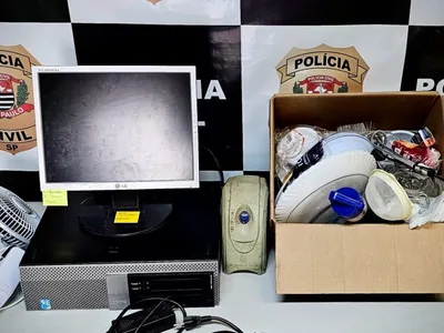 Mulher é presa por furtar vários objetos de um escritório em Pederneiras