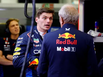 Capacete, carro: Verstappen tem dia de 'reclamão' na abertura da F1 em 2024