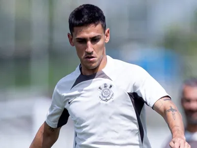 Corinthians: Rojas não treina por falta de pagamento e busca por rescisão 