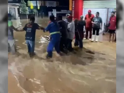 VÍDEO: Chuva deixa desabrigados em Monteiro Lobato 