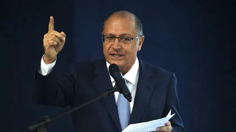 Declaração de Alckmin ocorreu em abertura do 1º Encontro Nacional da Indústria e Serviços