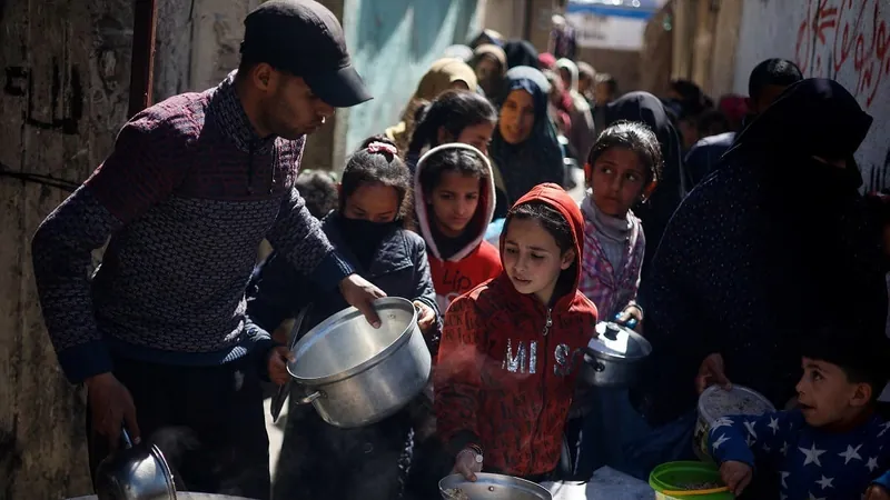 OMS: 8 mil crianças menores de 5 anos têm desnutrição aguda em Gaza