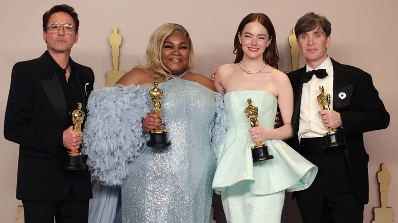 Cillian Murphy, Emma Stone e Robert Downey Jr; veja os vencedores do Oscar 2024