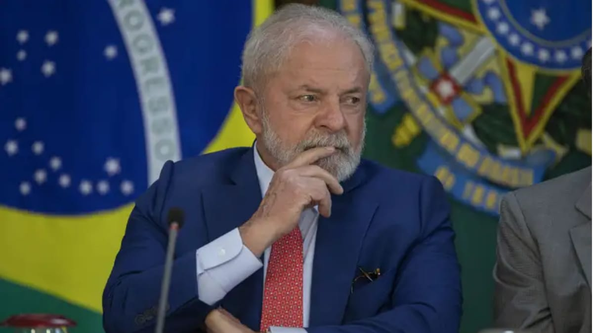 Lula diz que veto de candidatura da oposição nas eleições da Venezuela é "grave"