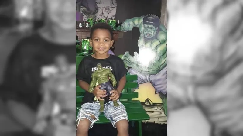 Familiares tinham feito uma festa do Hulk para vítima