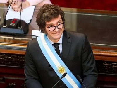 Projeto de reforma econômica de Milei é aprovado por deputados na Argentina