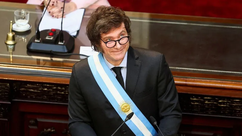 Projeto de reforma econômica de Milei é aprovado por deputados na Argentina