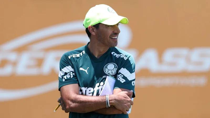 Abel Ferreira afirma não ter intenção de deixar o Palmeiras: "Dificilmente irei"