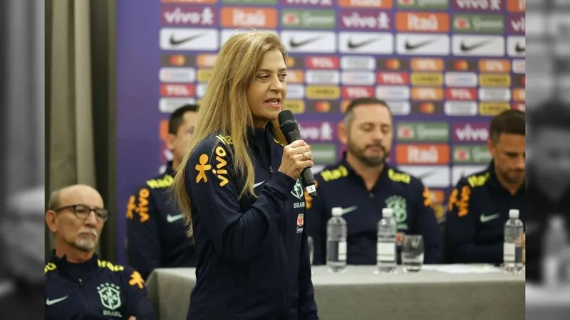 Com a seleção, Leila Pereira fala sobre Robinho e Daniel Alves