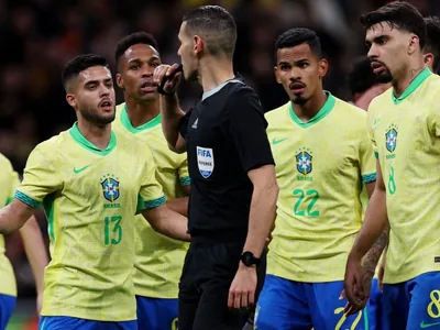 Jornal da Espanha destaca pênaltis "incompreensíveis" para Espanha contra Brasil