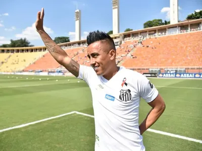 Santos recebe transfer ban por dívida com Krasnodar por Cueva