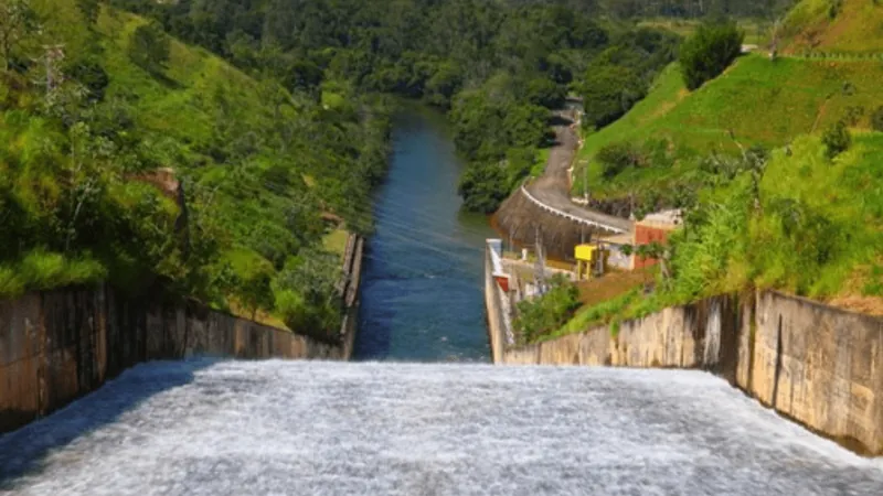 Defesa Civil de São José faz simulado de emergência na represa do Jaguari