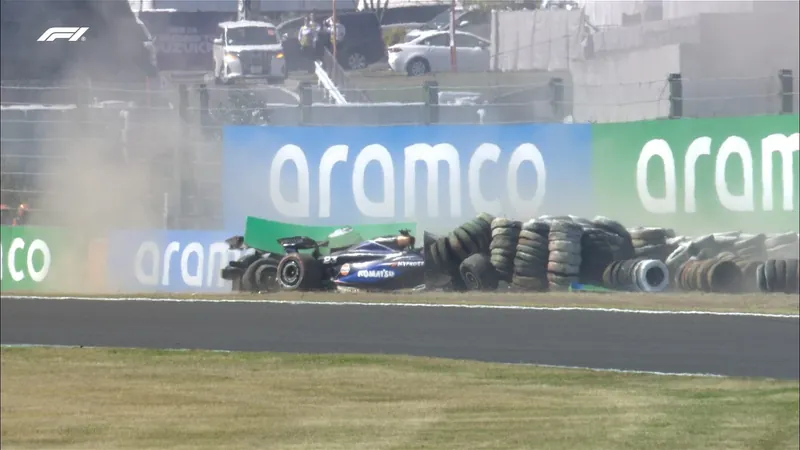 Acidente de Alexander Albon (Williams) e Daniel Ricciardo (RB) no GP do Japão 2024