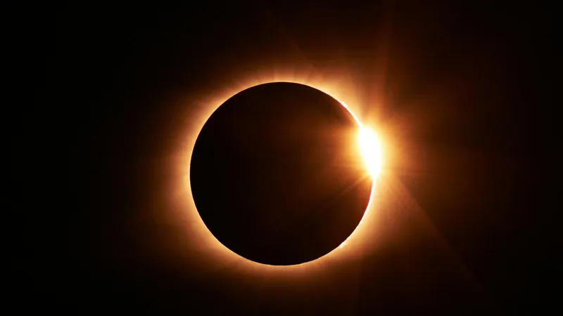 Eclipse total solar de 8 de abril