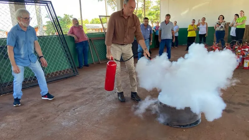 Servidores são preparados para situações de incêndio