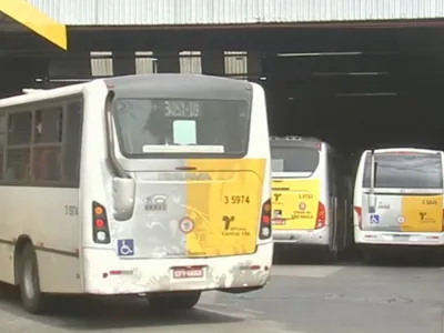 Justiça transforma dirigentes de empresas de ônibus em réus por ligação com PCC