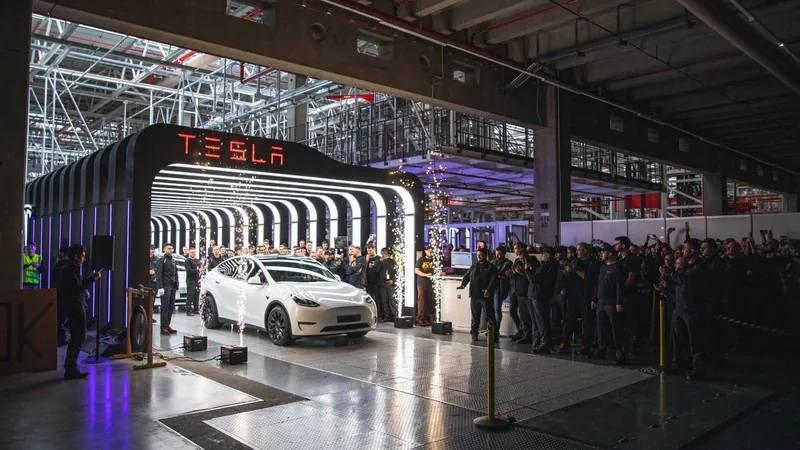 Elon Musk afirma que cortará 10% da força de trabalho da Tesla