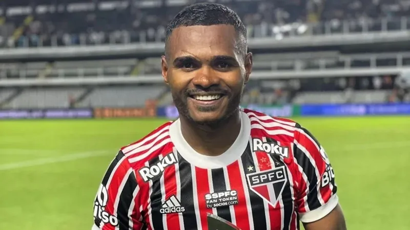 São Paulo empresta Nikão para o Athletico Paranaense