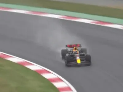 "Era como pilotar no gelo", diz Verstappen após classificação Sprint na China