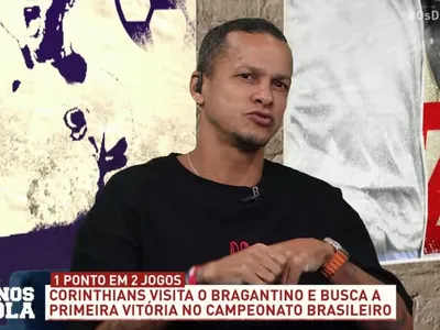 Souza projeta ano difícil para o Corinthians em 2024: "Não vai brigar por nada"