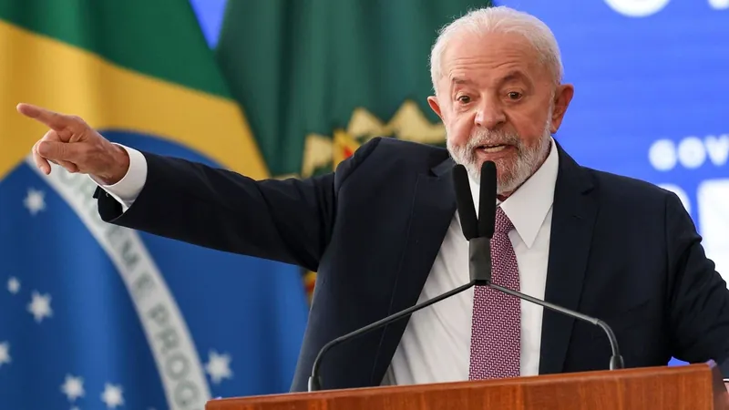 Lula anuncia que vai ao Rio Grande do Sul após desastres causados pelas chuvas