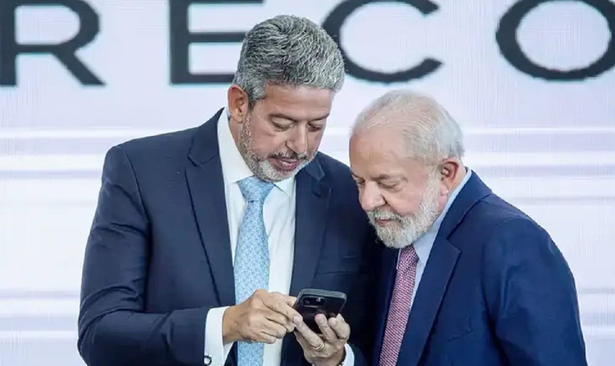 Lula confirma reunião com Lira, sem revelar assunto, e nega crise com Congresso