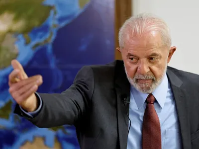 Lula defende alianças para aprovar projetos no Congresso, em ato do 1º de Maio
