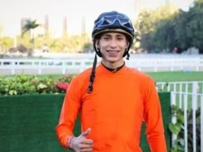 Estado de saúde de Jóquei Maikon Mesquita é grave, após queda durante corrida  