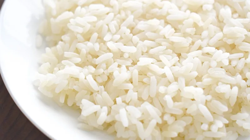 Em ao menos 3 estados, supermercados limitam compra de arroz para manter estoque