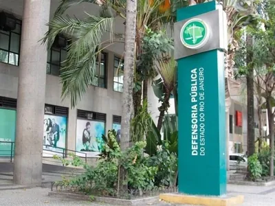 Prefeitura do Rio pode ser processada por não contratar professores 