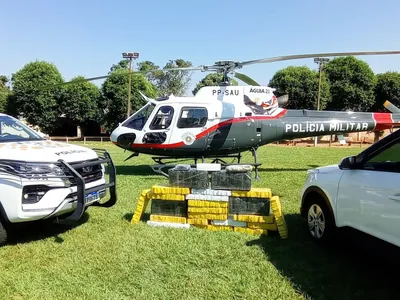 Polícia Rodoviária apreende carro com 442 tabletes de maconha em Pongaí