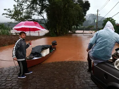 Chuvas deixam ao menos 13 mortos e afetam 134 municípios no RS