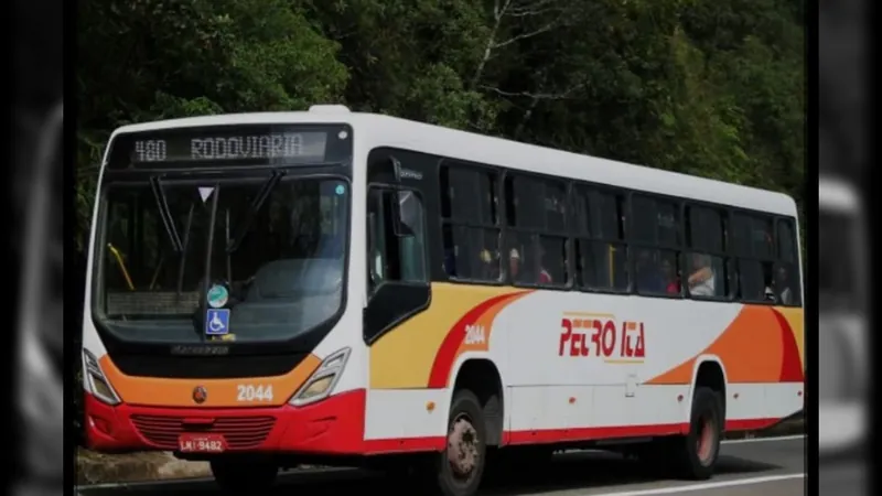 Ônibus Petro Ita