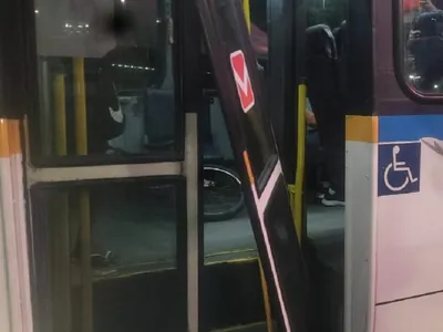 Ônibus deixam de circular após serem alvos de vandalismo no feriado