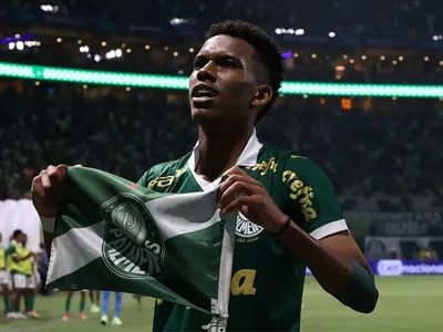 Elia Jr.: Estêvão está fechado com o Chelsea e deixará o Palmeiras em 2025