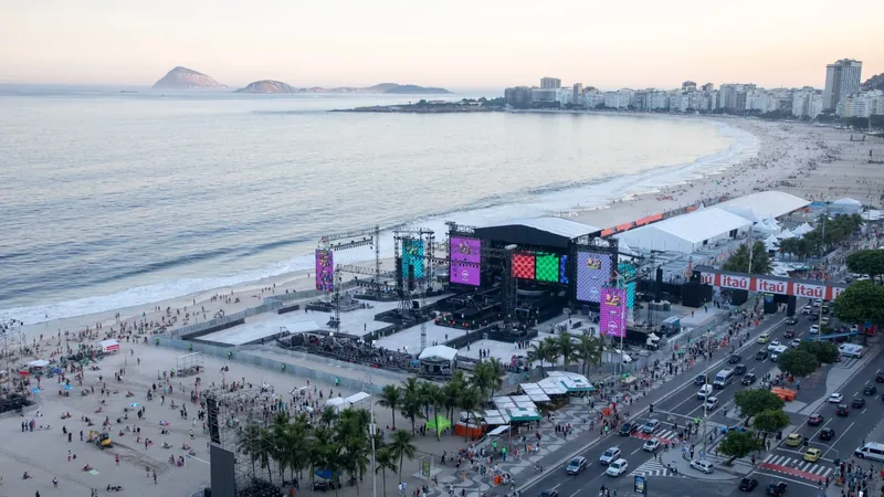 A expectativa é de mais de 1,5 milhão de fãs em Copacabana