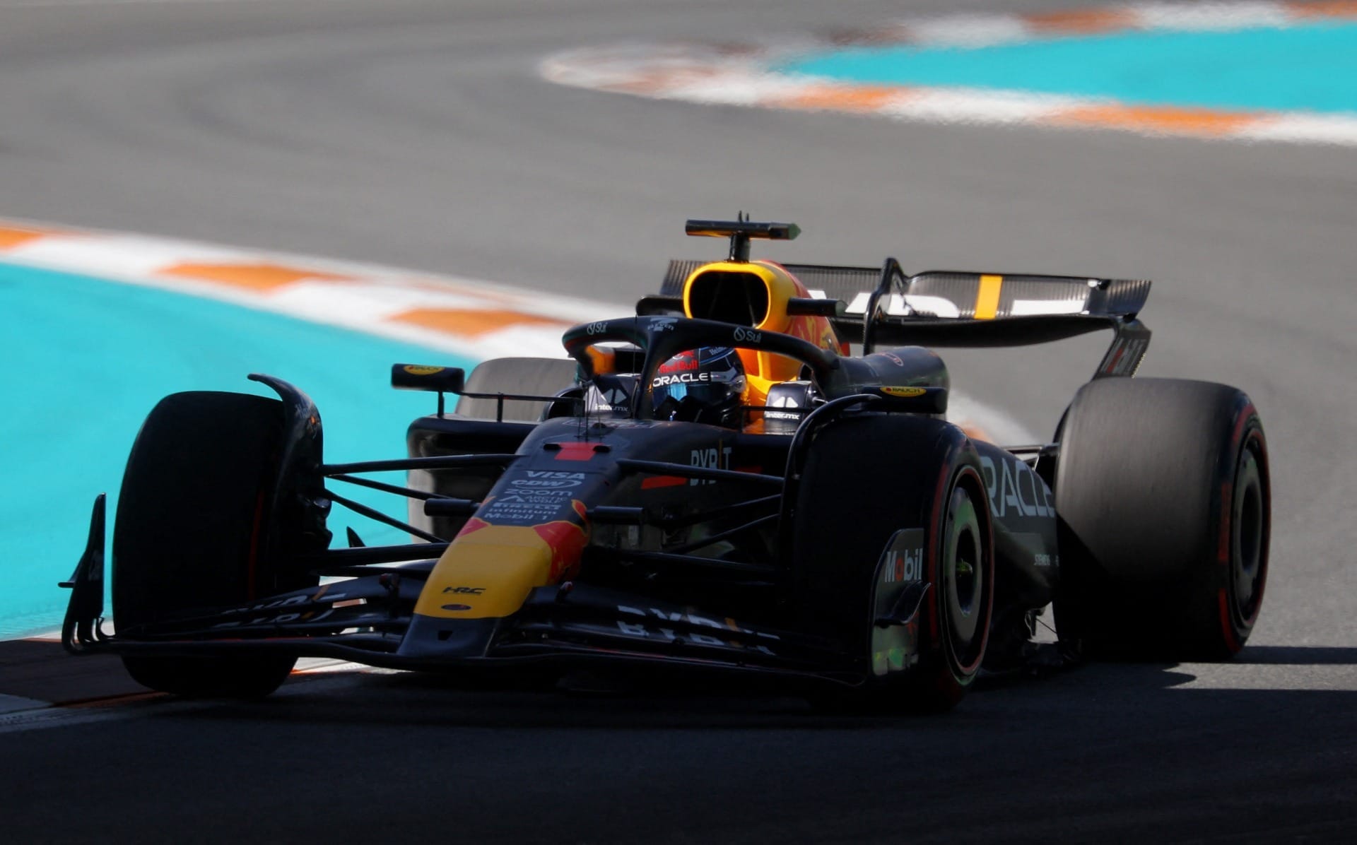 Max Verstappen conquista a pole no GP de Miami de Fórmula 1