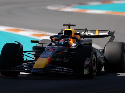 Max Verstappen conquista a pole no GP de Miami de Fórmula 1